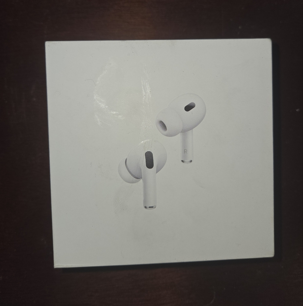 Apple AirPods Pro 2nd Gen - Picture 2 of 7
